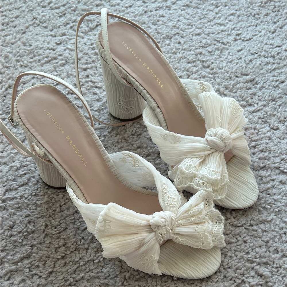Loeffler Randall Camellia Bow Heels